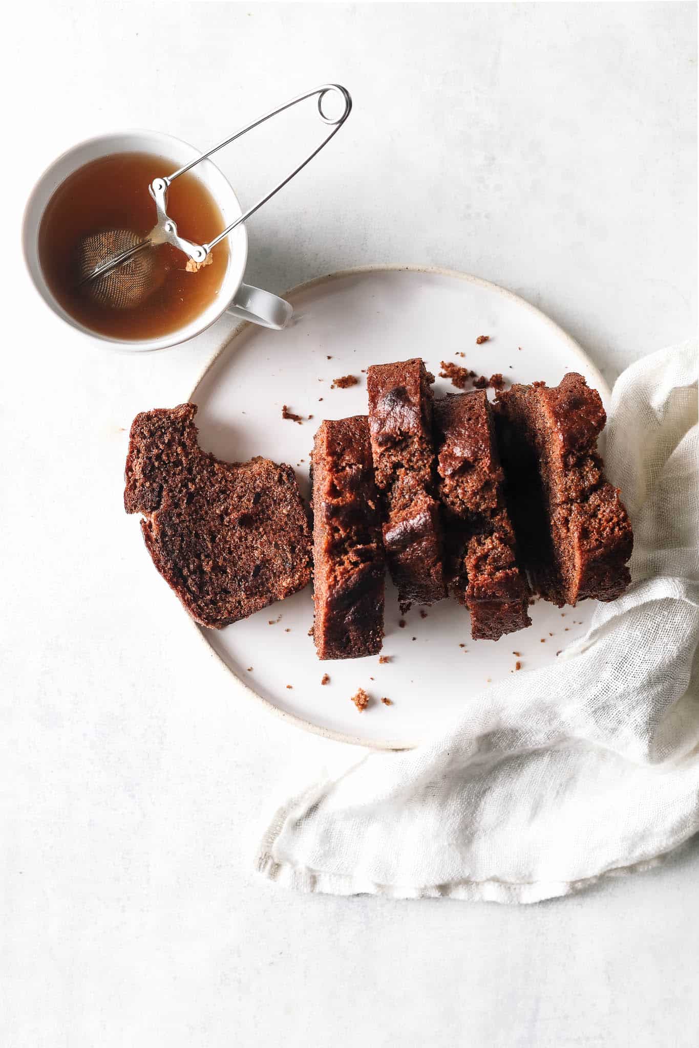 krydderkage - opskrift på klassisk krydderkage - madfotografering og foodstyling