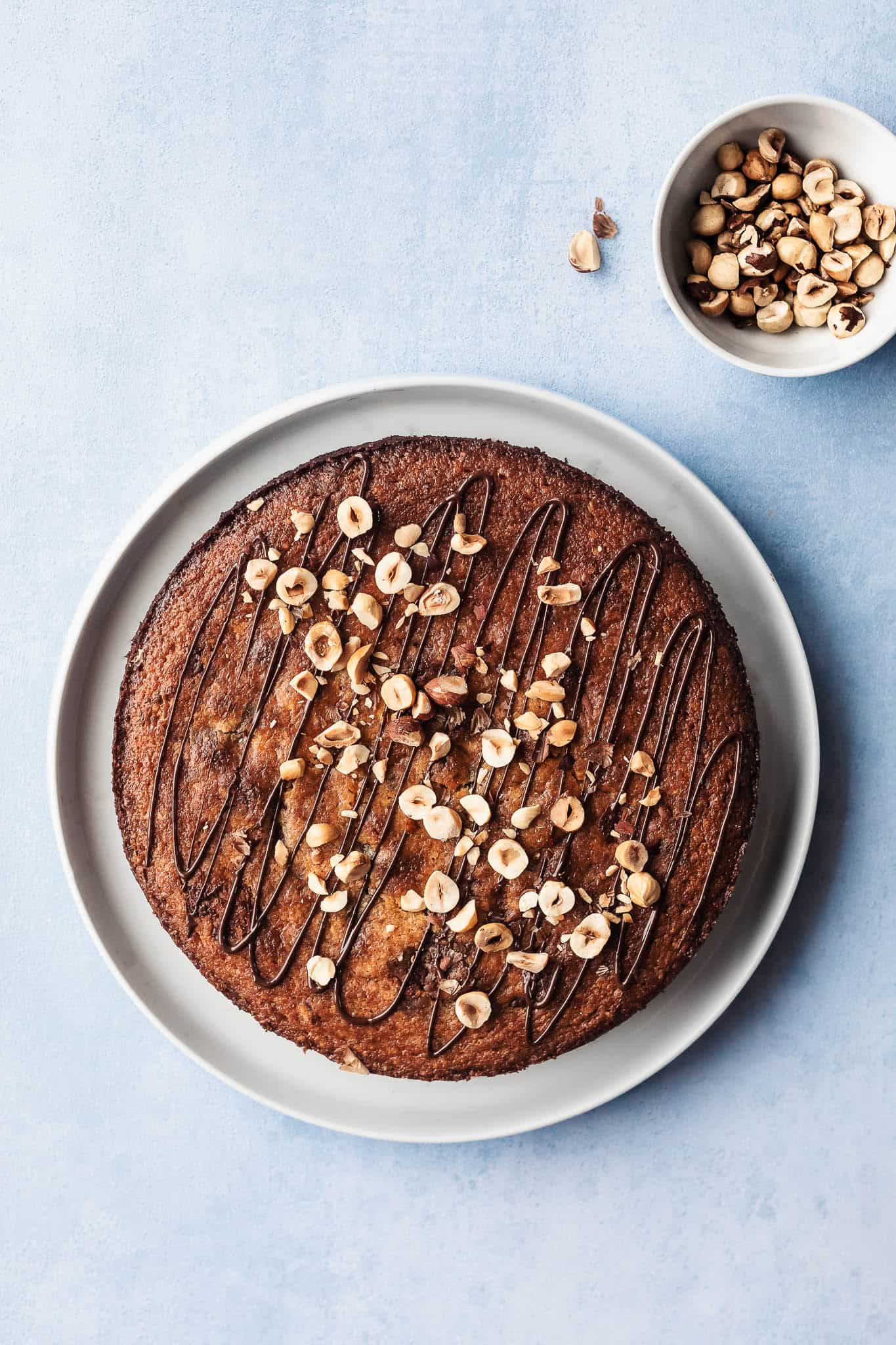 Glutenfri kage - nøddekage med marcipan og chokolade uden mel