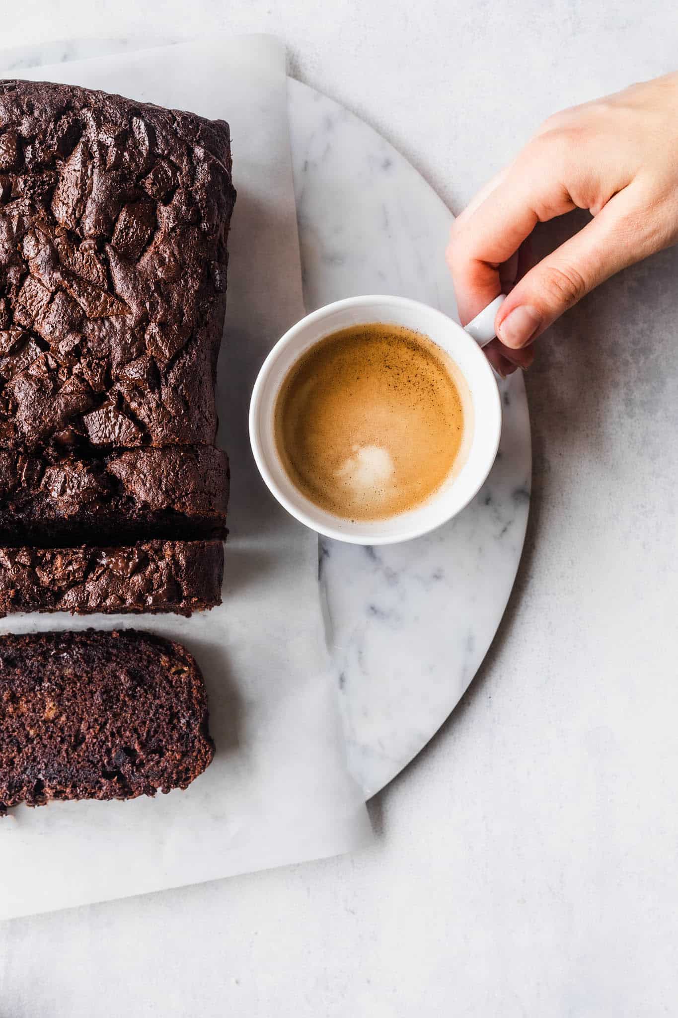 Chokoladekage med banan - opskrift på bananbrød med chokolade