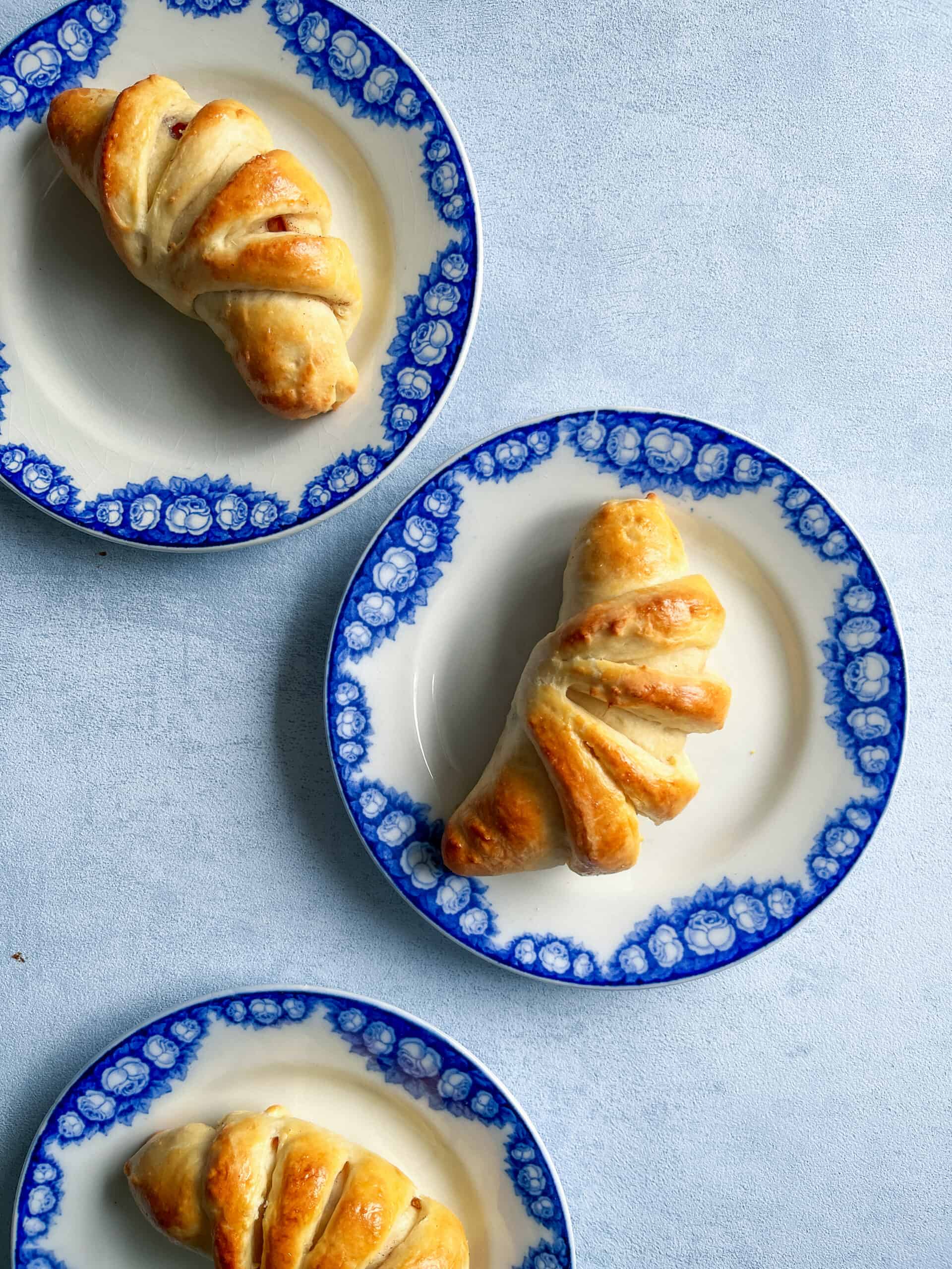 æblehorn med kanel - nem opskrift på søde horn med æble 